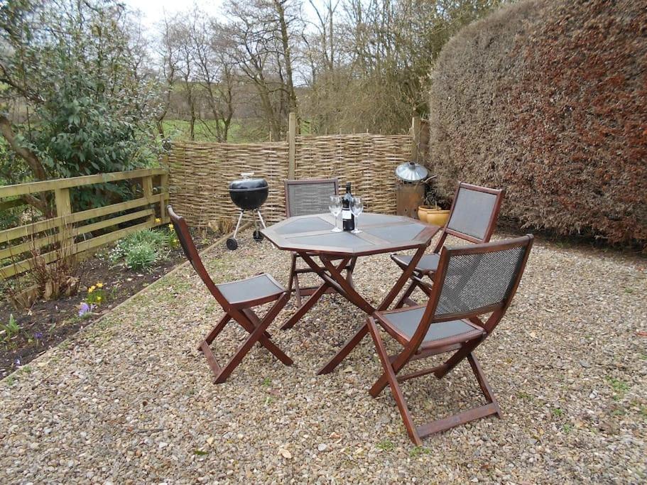 The Granary, Old Corn Mill, Yorkshire Dales Apartment West Burton Luaran gambar