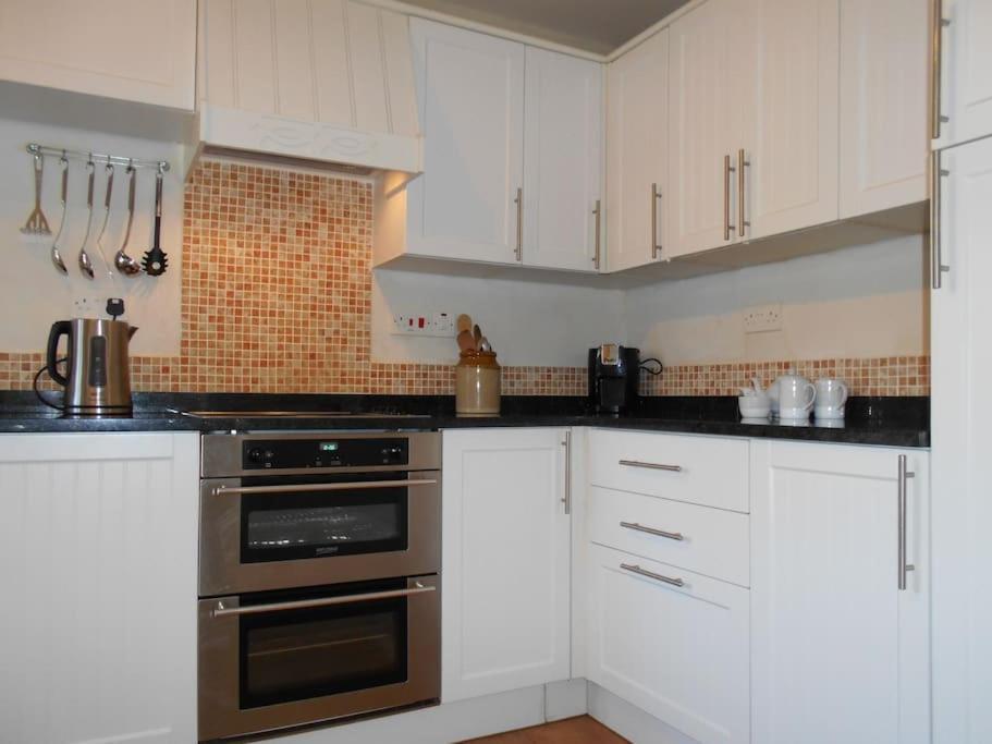 The Granary, Old Corn Mill, Yorkshire Dales Apartment West Burton Luaran gambar